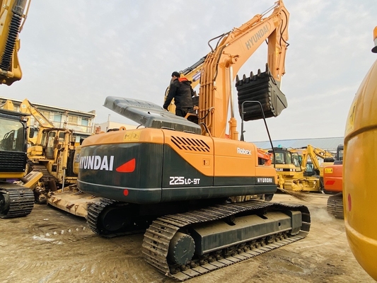22 tonnellate originale giapponese di seconda mano Hyundai R225 Crawler Excavator con 112 kW di potenza del motore e 1,05 m3 di capacità del secchio