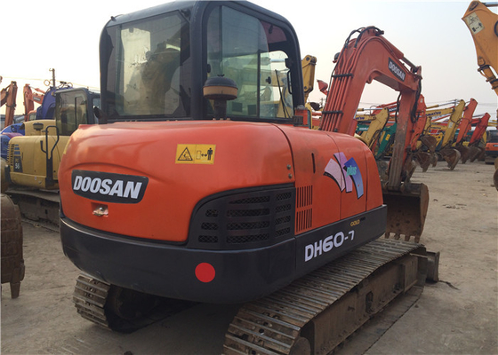 6 tonnellate originale usata Doosan DH60-7 Escavatore a trascinatore con capacità di secchio da 0,09 a 0,2 m3