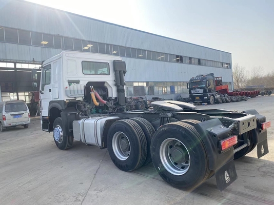 Usato Sinotruk Howo 371hp Camion Tractor Trailer Head 6x4 In vendita