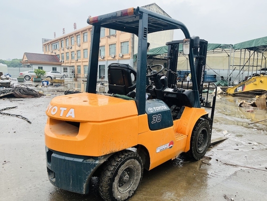 3 tonnellate Toyota Used Forklift Originale dal Giappone Toyota Forklift Usato 3000mm