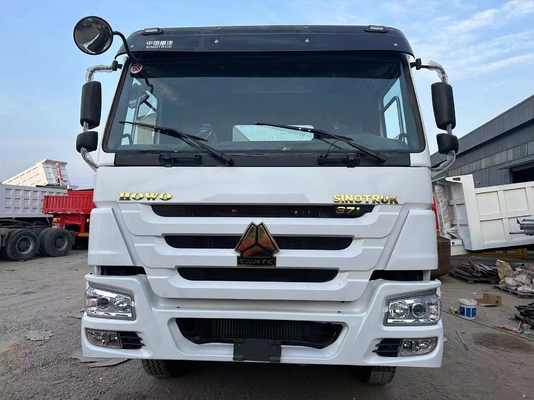 Usato Sinotruk Howo 371hp Camion Tractor Trailer Head 6x4 In vendita