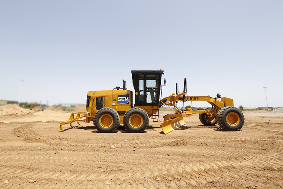 Apparecchiature pesanti SEM 919F Usato Motor Grader Usato Con Ripper In Vendita