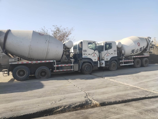 Camionetta per la miscelazione del calcestruzzo di seconda mano GAC Hino 6x4 350 CV Camionetta per la miscelazione del calcestruzzo usata