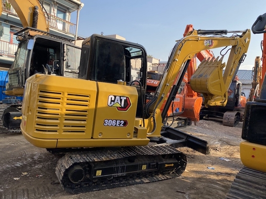 Escavatori di Caterpillar di seconda mano originali Giappone Escavatori di Caterpillar CAT 306E2 di seconda mano di 6 tonnellate
