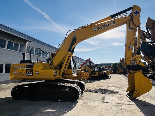 20 tonnellate 100% di seconda mano Komatsu PC200-8 Escavatore a trascinamento usato Escavatore originale Giappone Komatsu SAA6D107E-1